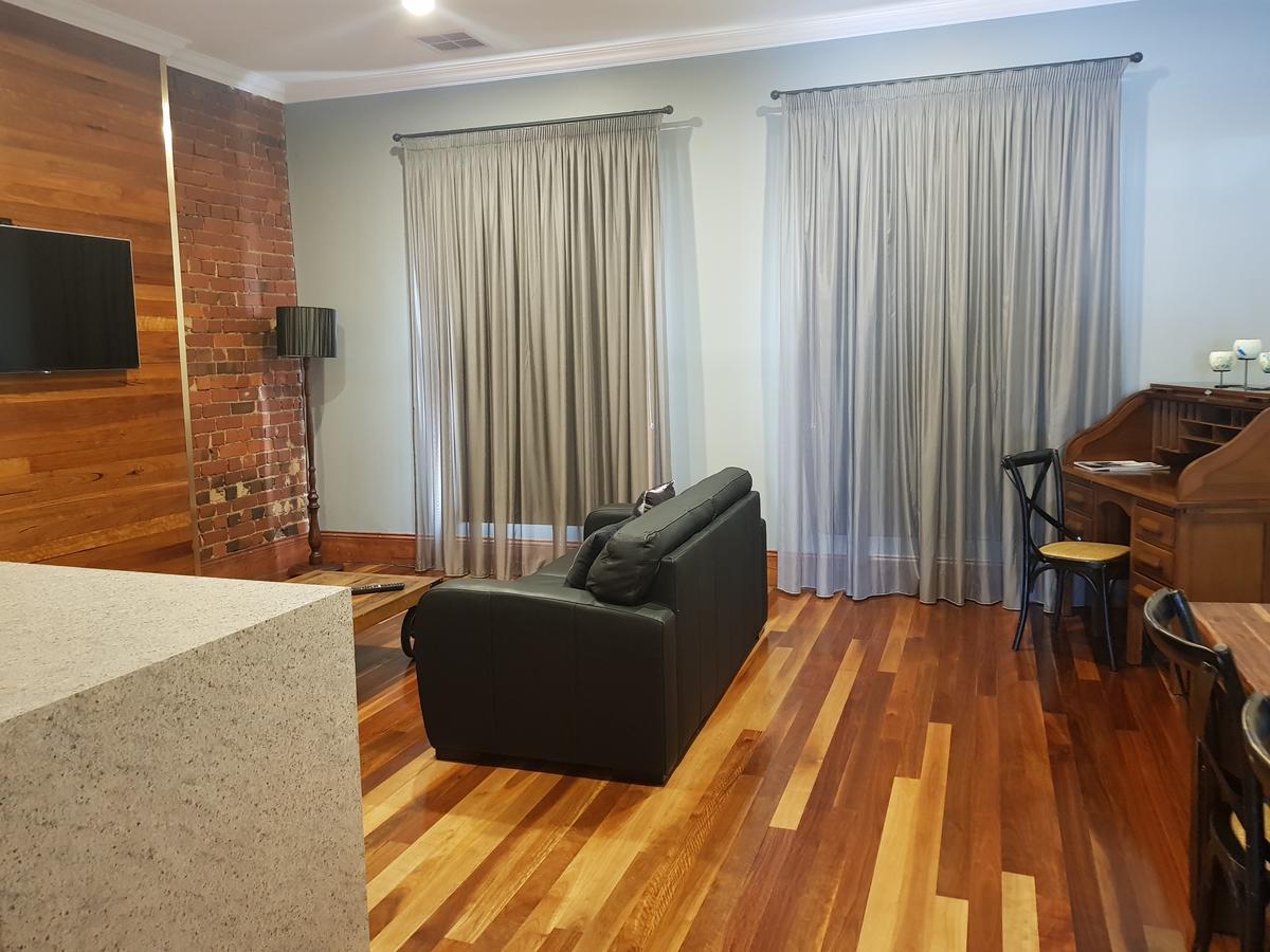 Sublime Spa Apartments 완가라타 외부 사진